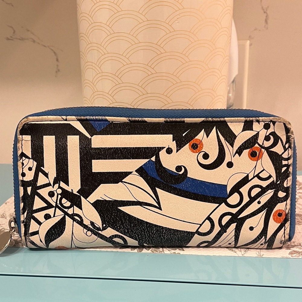 Stylish Black and Blue Women's wallet